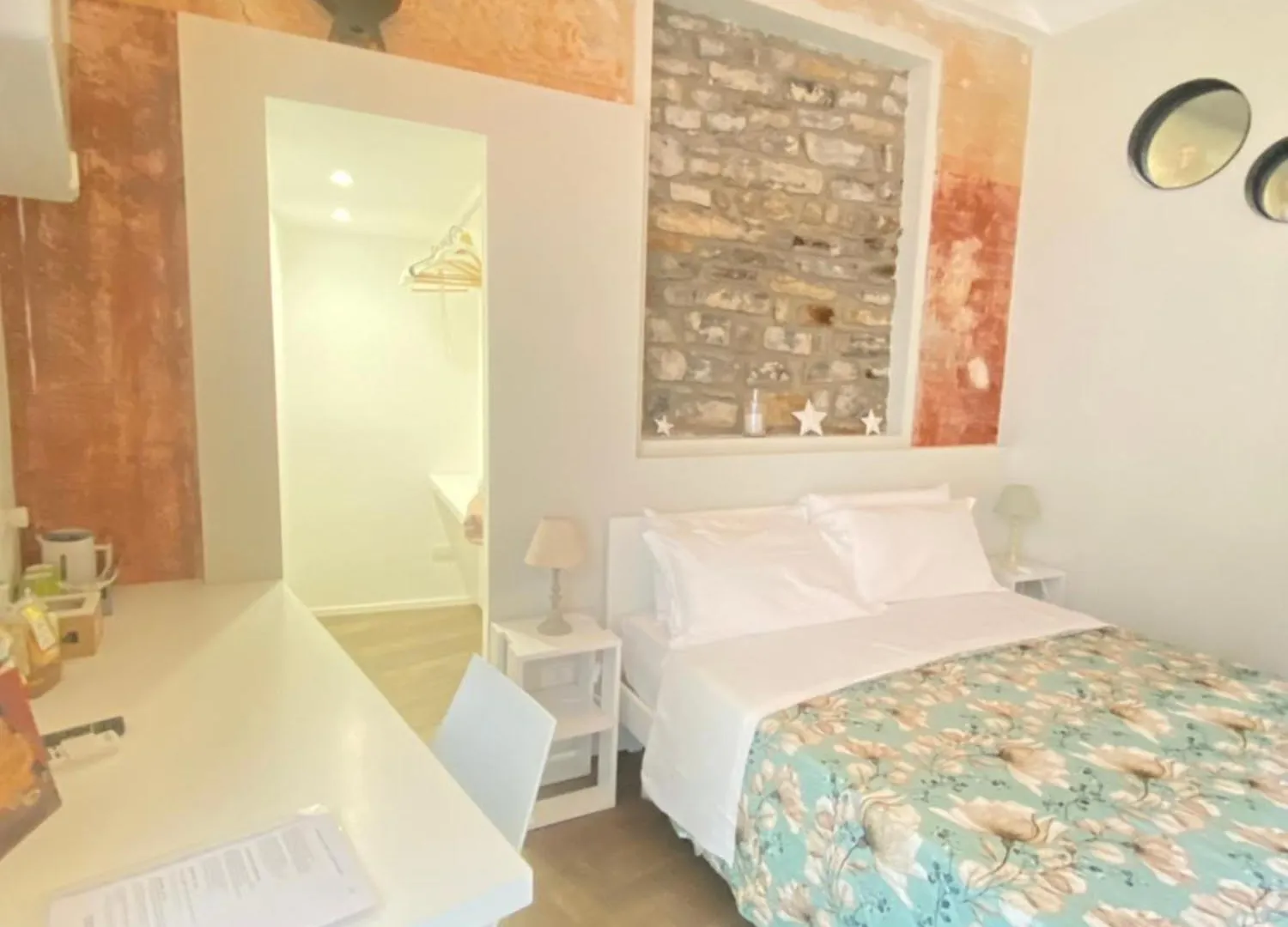 Rumi Rooms Como Guest house