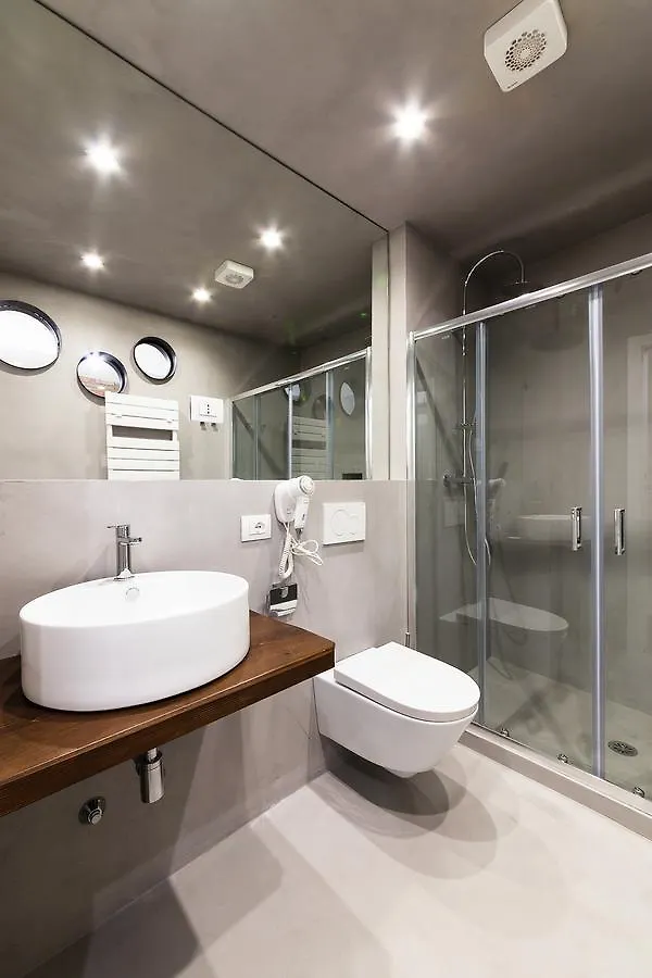 Guest house Rumi Rooms Como
