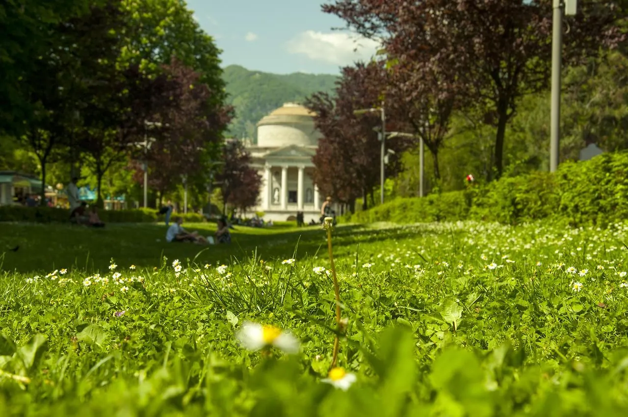 ** Guest house Rumi Rooms Como Italy